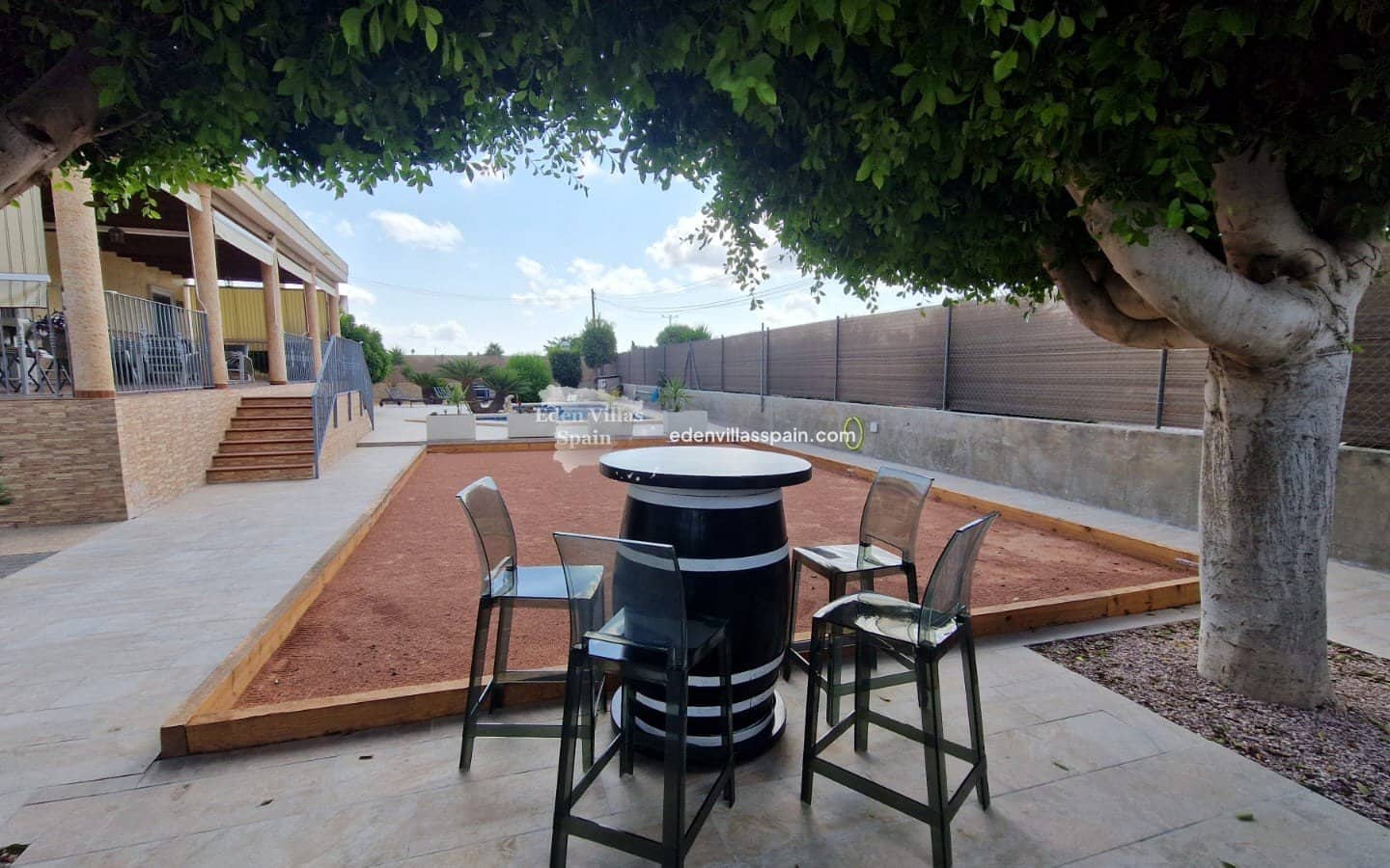 3 soveværelse Finca/Landehus til salg i Alicante by med swimmingpool - € 424.995 (Ref: 9160603)