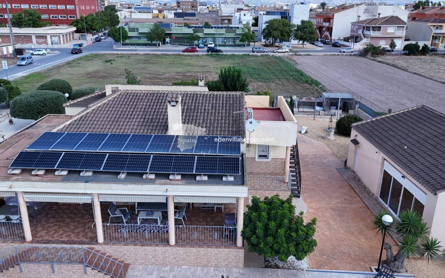 3 soveværelse Finca/Landehus til salg i Alicante by med swimmingpool - € 424.995 (Ref: 9160603)