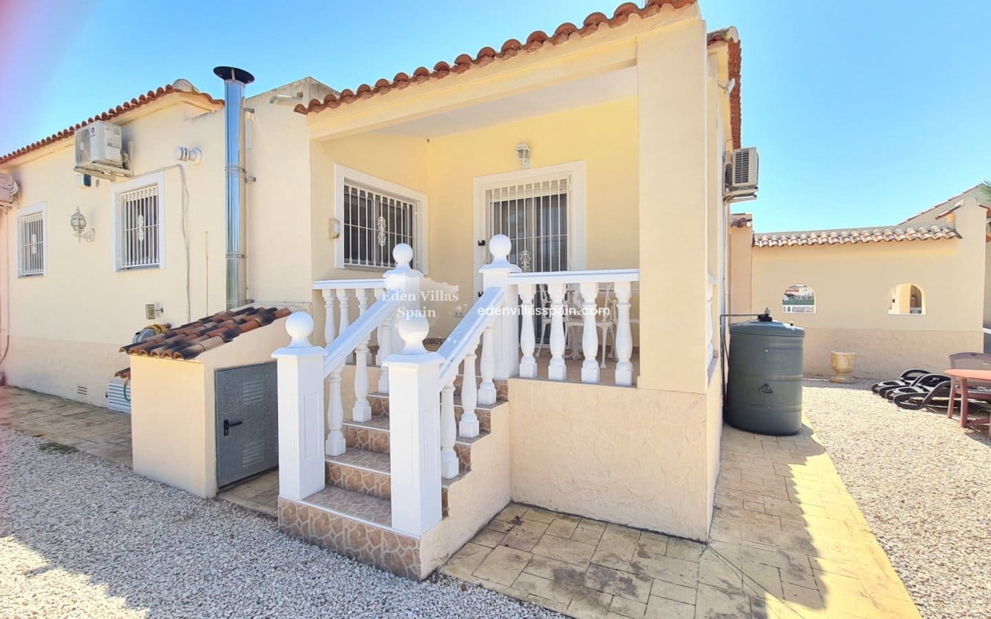 3 soverom Finca/Herregård til salgs i Catral med svømmebasseng - € 450 000 (Ref: 9168989)