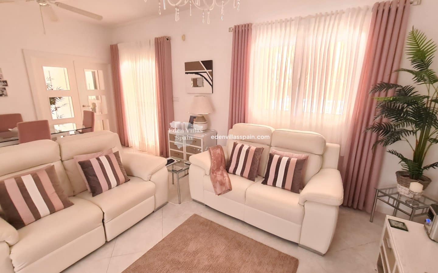 3 soveværelse Finca/Landehus til salg i Alicante by med swimmingpool - € 450.000 (Ref: 9168991)