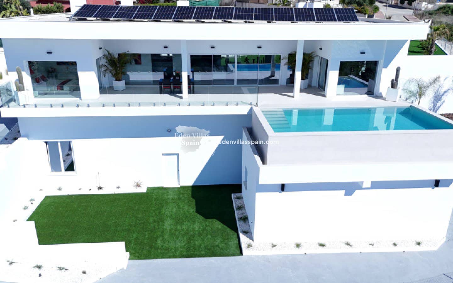 6 soverom Villa til salgs i La Marina med svømmebasseng - € 1 590 000 (Ref: 9175085)