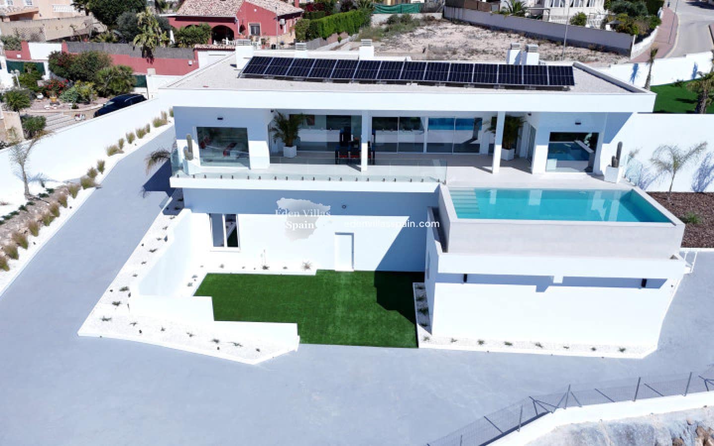 6 soverom Villa til salgs i La Marina med svømmebasseng - € 1 590 000 (Ref: 9175085)