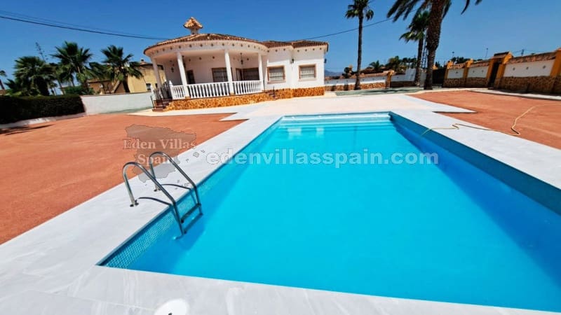 3 bedroom Villa for sale in Dolores with pool - € 385,000 (Ref: 9175810)