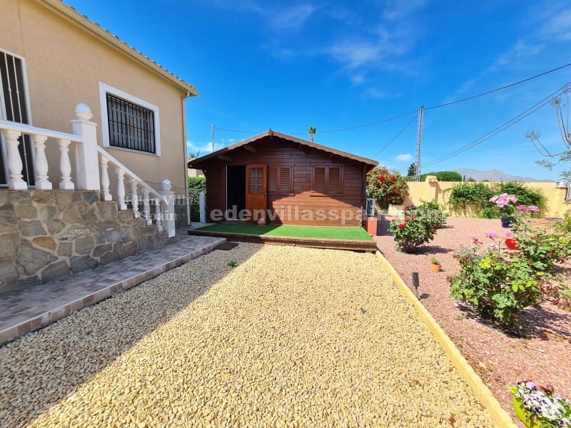 3 sypialnia Finka/Dom wiejski na sprzedaż w Miasto Alicante / Alacant z basenem - 375 000 € (Ref: 9191876)