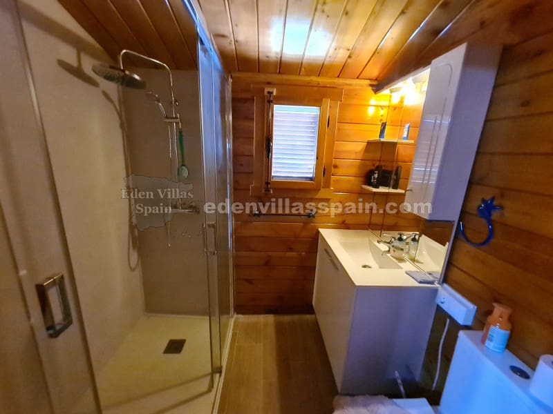 3 soverom Villa til salgs i Alicante by med svømmebasseng - € 375 000 (Ref: 9191879)