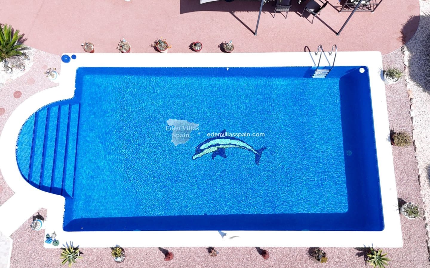 3 soveværelse Finca/Landehus til salg i Catral med swimmingpool - € 399.995 (Ref: 9203500)