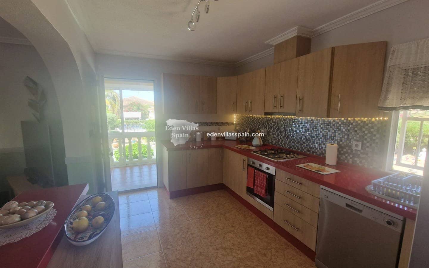 3 soverom Finca/Herregård til salgs i Catral med svømmebasseng - € 399 995 (Ref: 9203501)