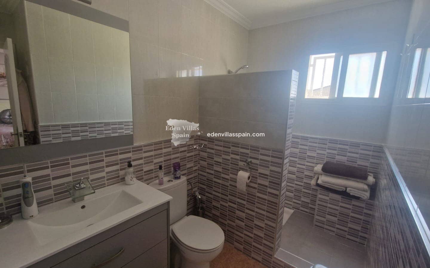 3 soverom Finca/Herregård til salgs i Catral med svømmebasseng - € 399 995 (Ref: 9203501)