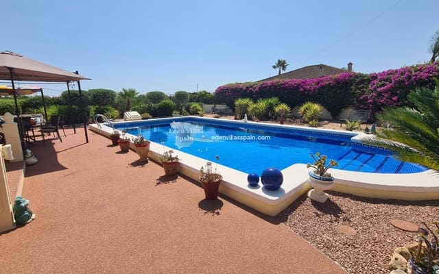 3 soverom Finca/Herregård til salgs i Catral med svømmebasseng - € 399 995 (Ref: 9203501)