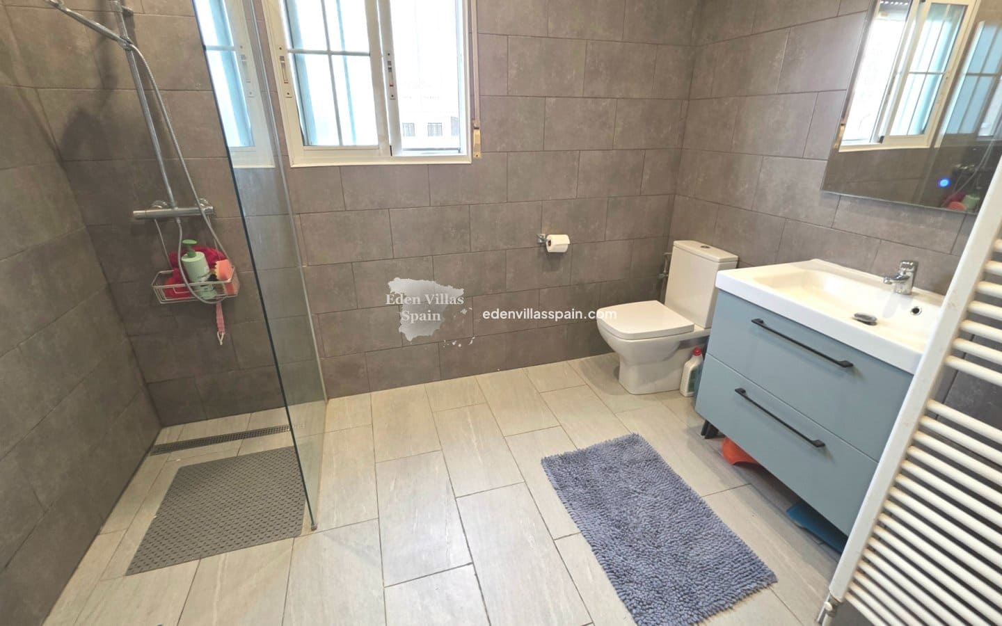 5 soveværelse Villa til salg i La Marina med swimmingpool garage - € 520.000 (Ref: 9207787)