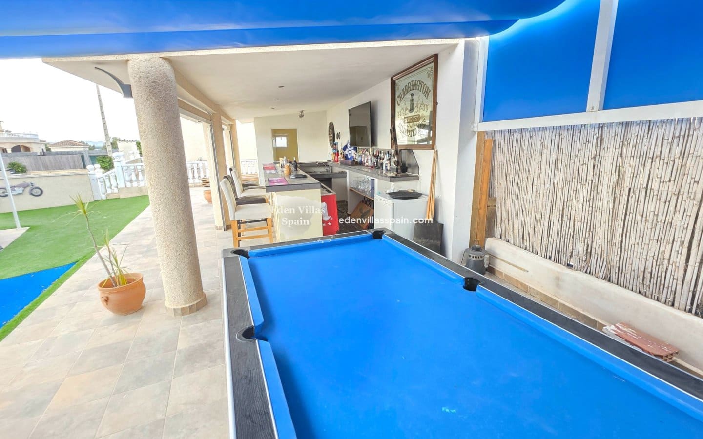 5 soveværelse Villa til salg i La Marina med swimmingpool garage - € 520.000 (Ref: 9207787)