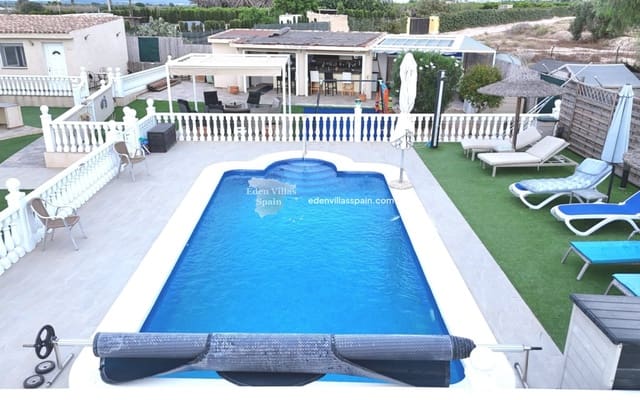 5 bedroom Villa for sale in La Marina, Elche / Elx with pool garage - € 520,000 (Ref: 9207787)