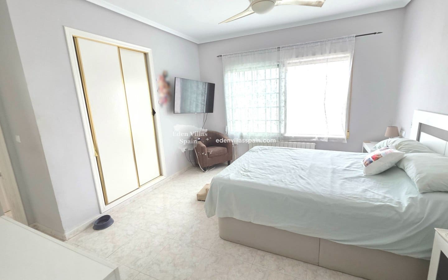 5 soveværelse Villa til salg i La Marina med swimmingpool garage - € 520.000 (Ref: 9207790)