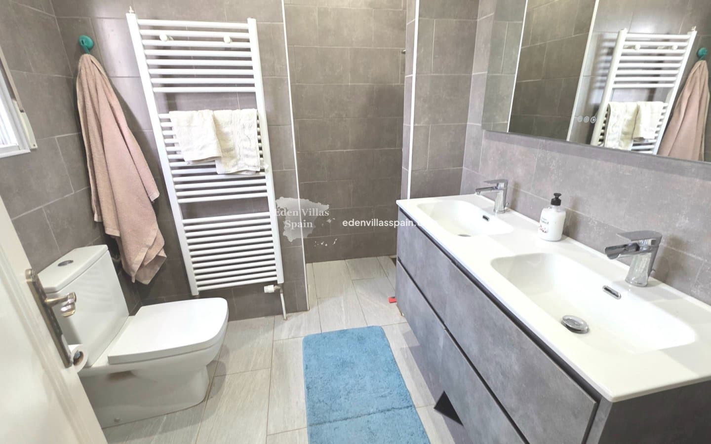 5 soveværelse Villa til salg i La Marina med swimmingpool garage - € 520.000 (Ref: 9207790)