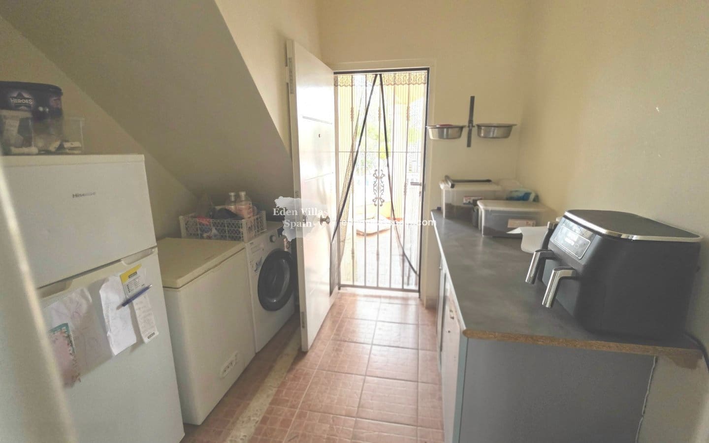 5 Zimmer Villa zu verkaufen in Santa Pola mit Pool - 520.000 € (Ref: 9207791)