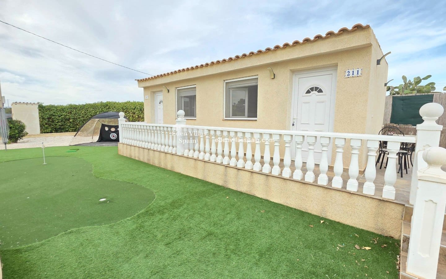5 Zimmer Villa zu verkaufen in Santa Pola mit Pool - 520.000 € (Ref: 9207791)
