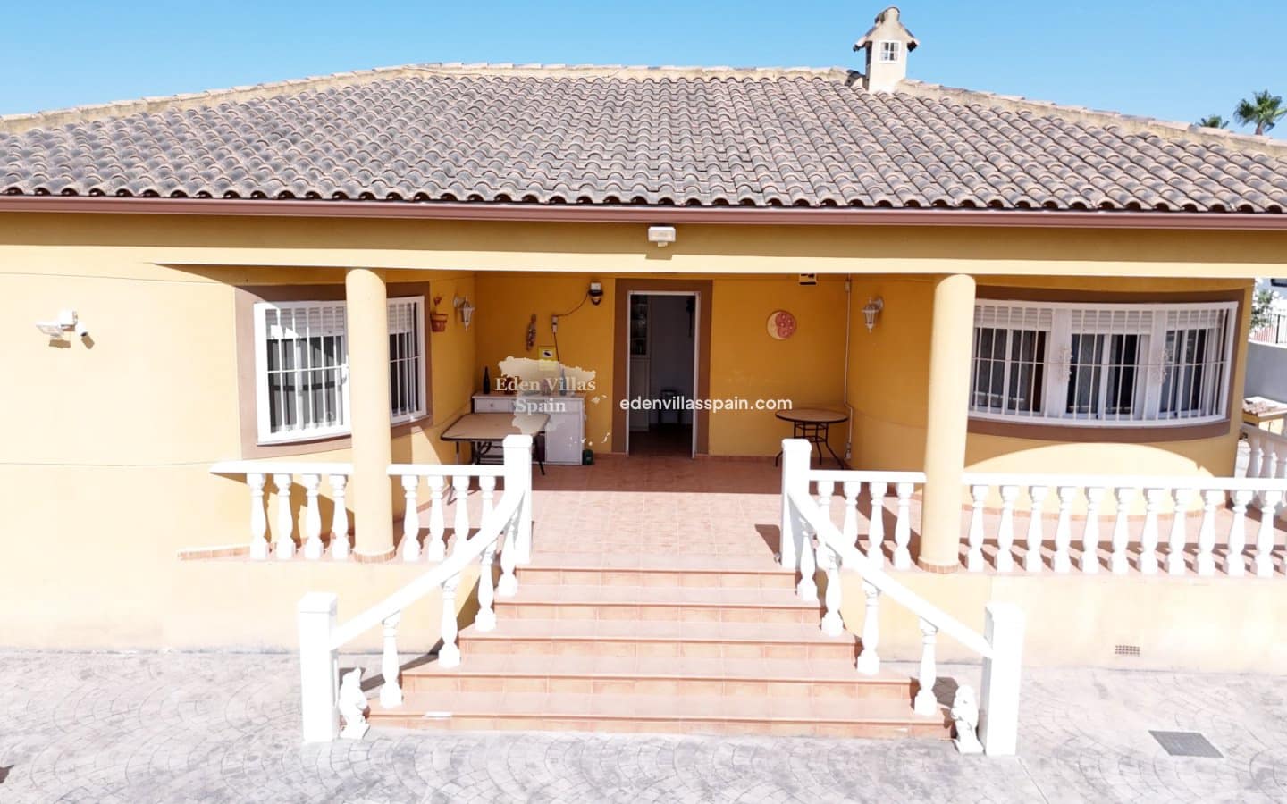 3 soveværelse Finca/Landehus til salg i Alicante by med swimmingpool - € 299.500 (Ref: 9211623)