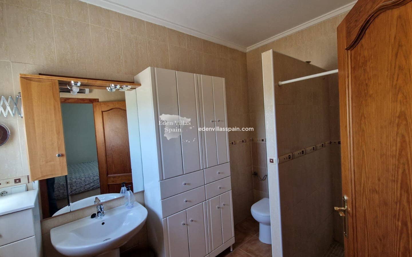 3 soveværelse Finca/Landehus til salg i Alicante by med swimmingpool - € 299.500 (Ref: 9211623)