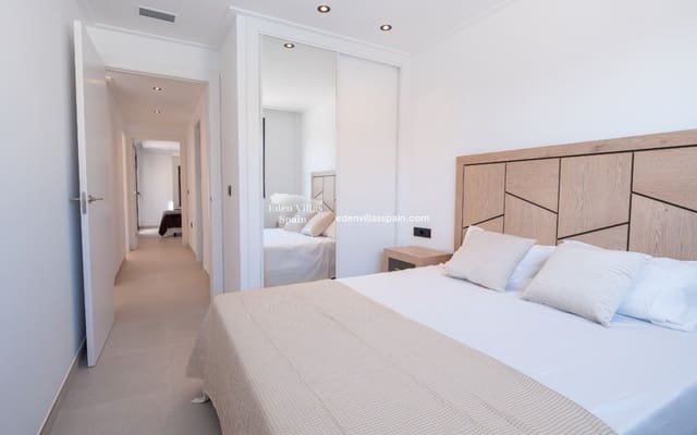 3 slaapkamer Villa te koop in Alicante stad met zwembad - € 392.000 (Ref: 9227356)