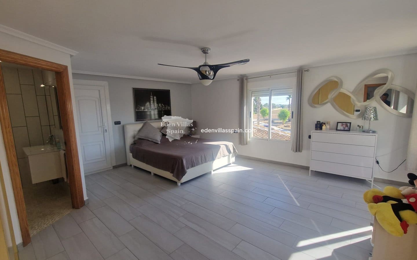 4 soveværelse Villa til salg i Callosa de Segura med swimmingpool - € 565.000 (Ref: 9253900)