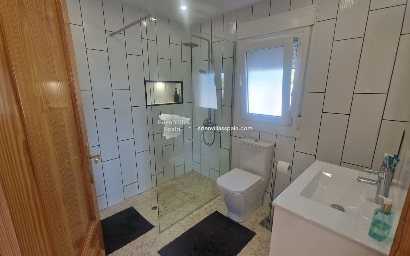 4 soveværelse Villa til salg i Callosa de Segura med swimmingpool - € 565.000 (Ref: 9253900)