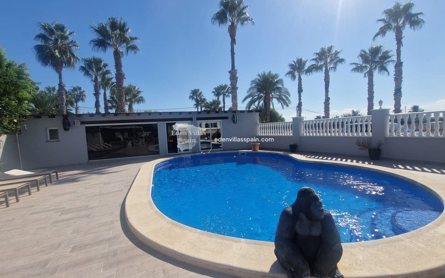 4 soveværelse Villa til salg i Callosa de Segura med swimmingpool - € 565.000 (Ref: 9253900)