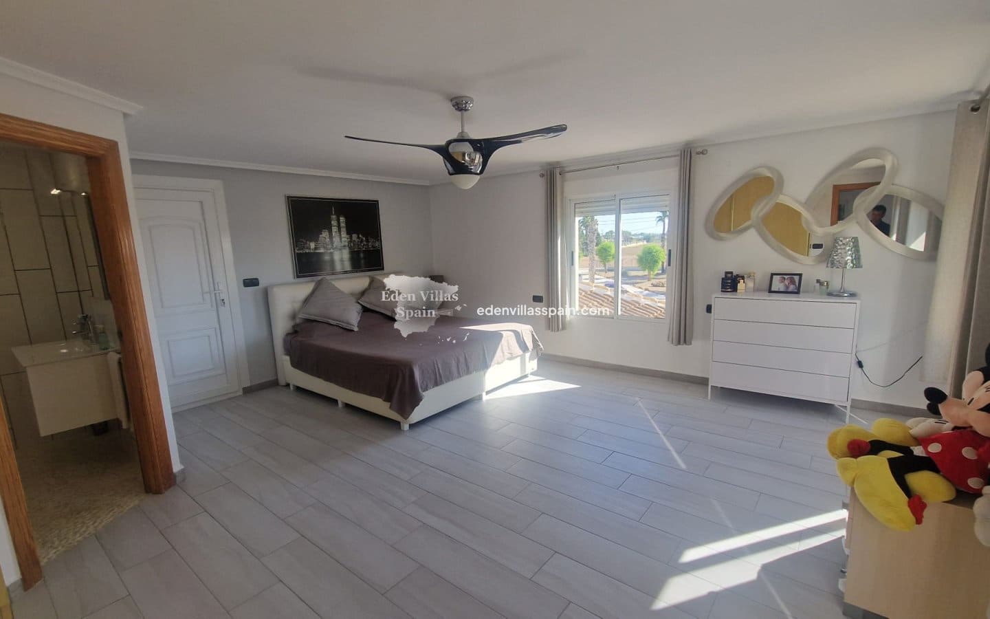 4 soveværelse Villa til salg i Callosa de Segura med swimmingpool - € 565.000 (Ref: 9253900)