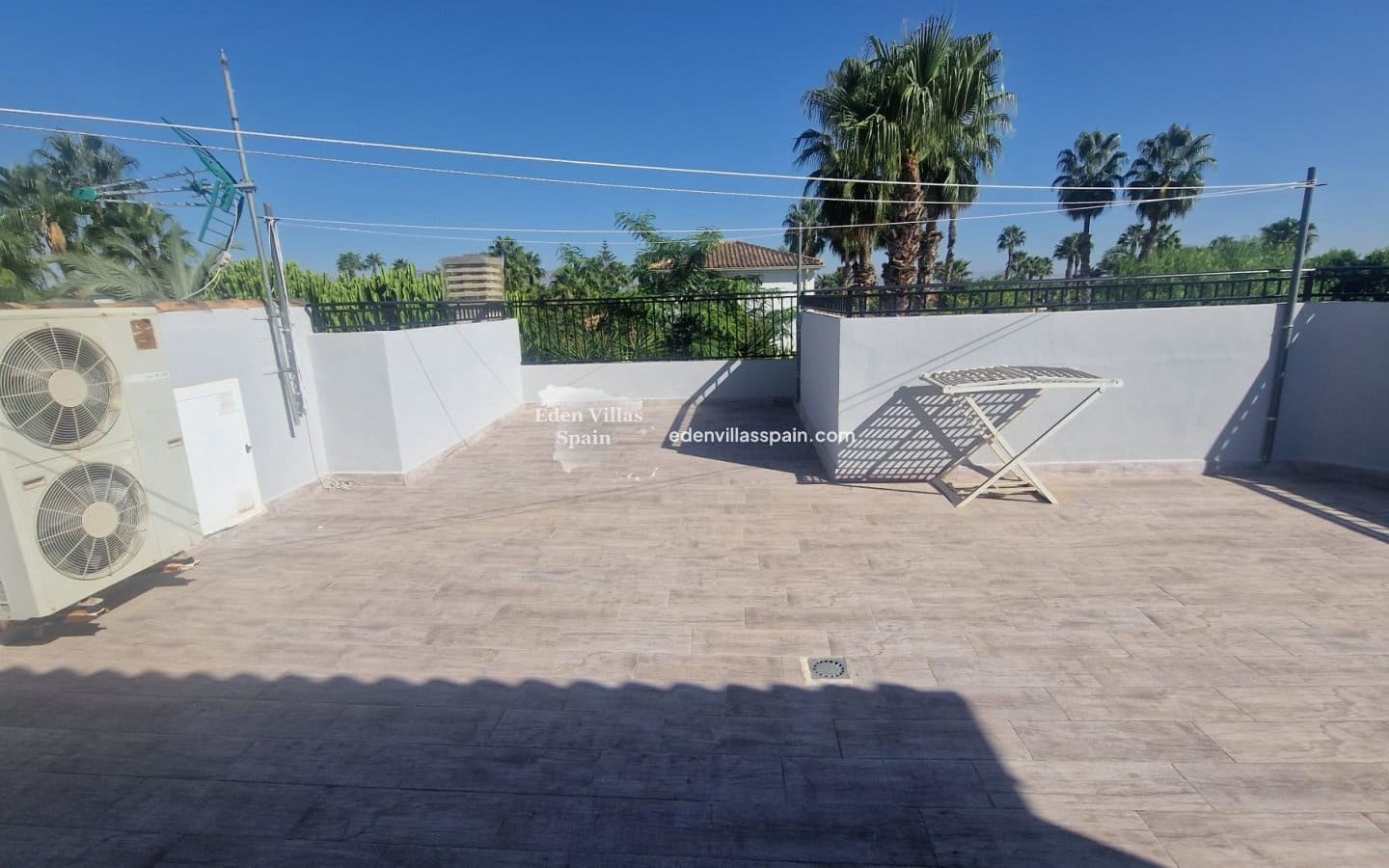 4 soveværelse Villa til salg i Callosa de Segura med swimmingpool - € 565.000 (Ref: 9253900)