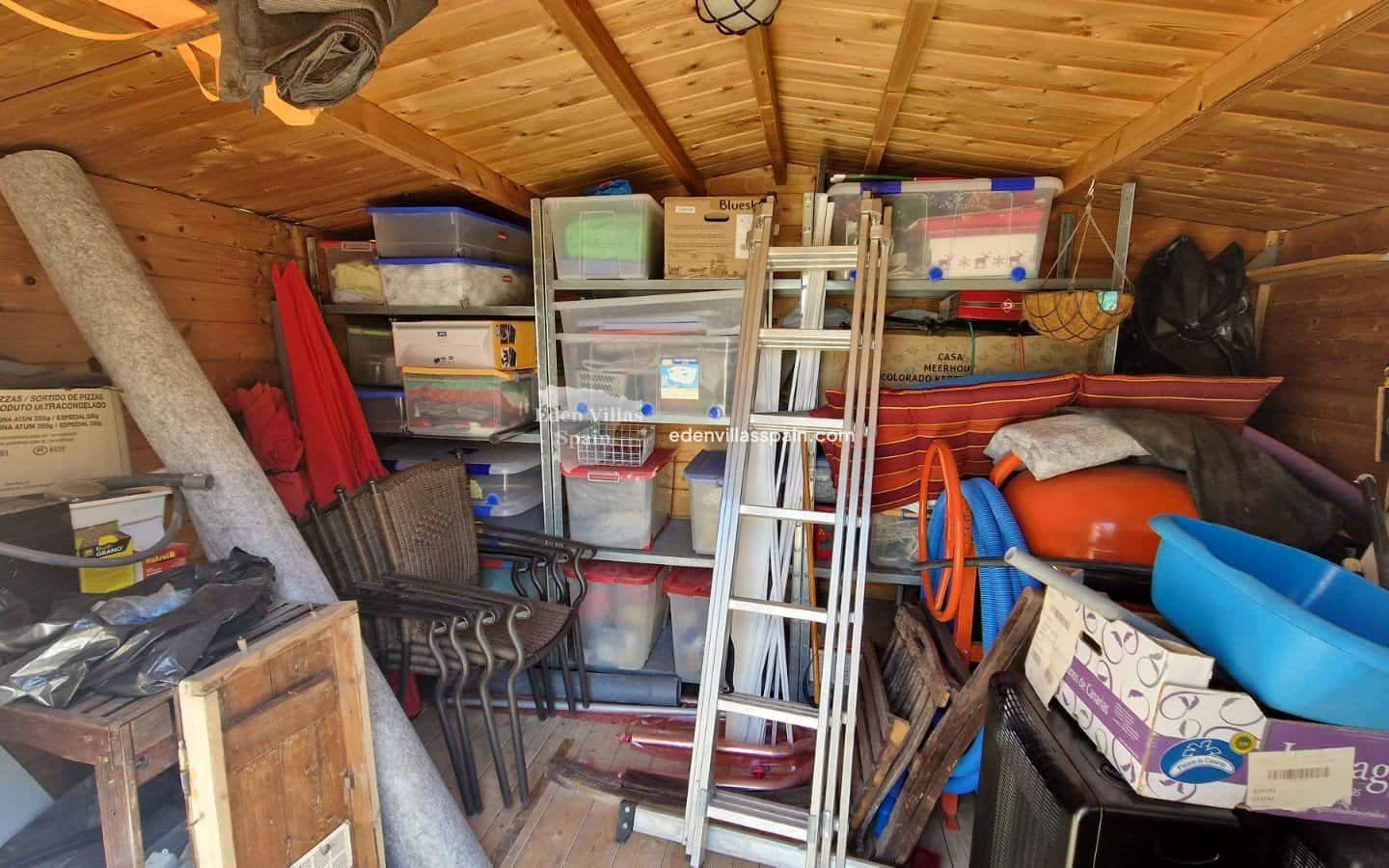 3 slaapkamer Finca/Landhuis te koop in Catral met zwembad - € 299.500 (Ref: 9267567)