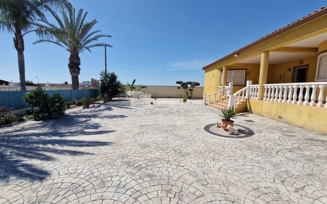 3 bedroom Finca/Country House for sale in Alicante / Alacant city with pool - € 299,500 (Ref: 9267570)