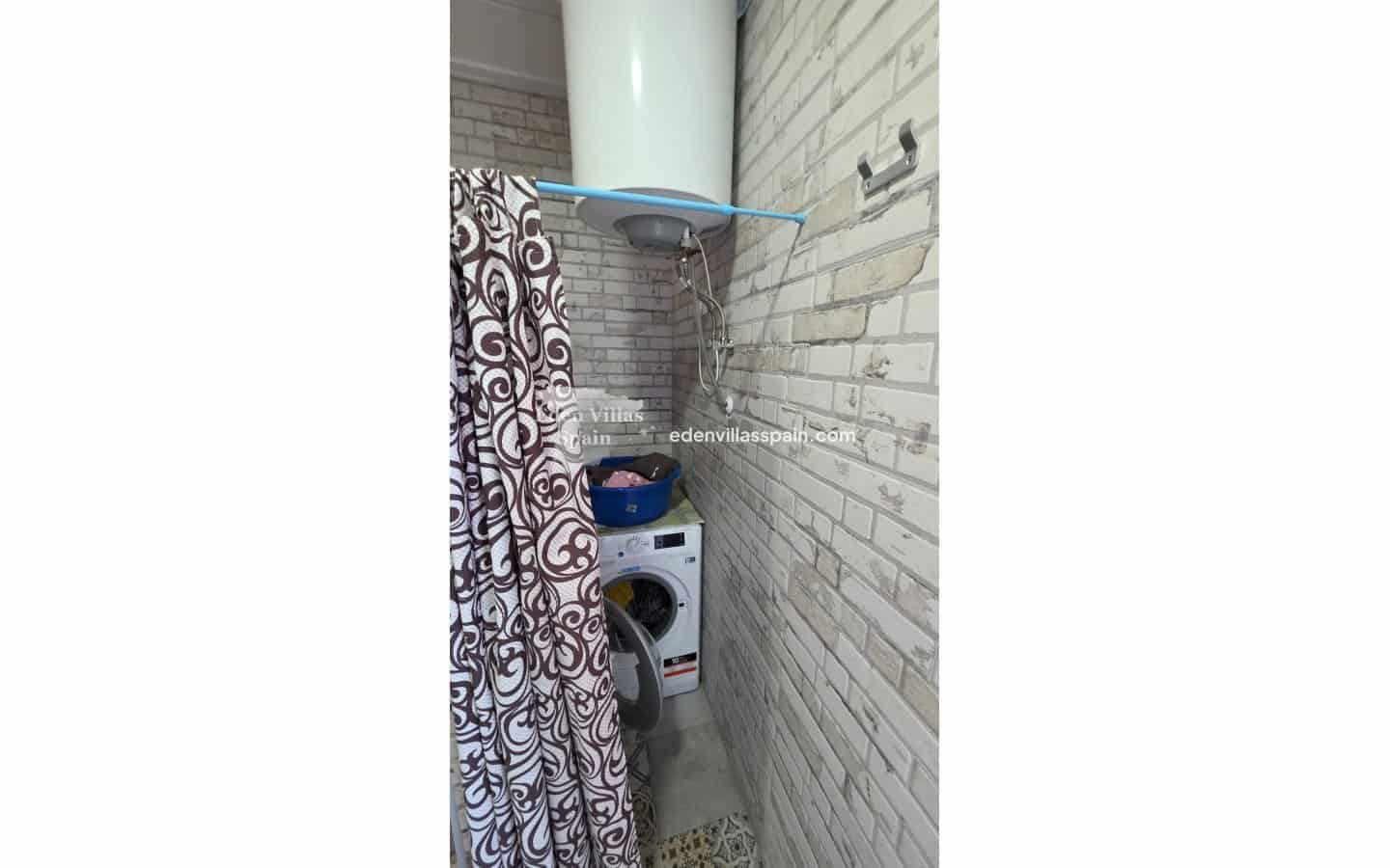 4 slaapkamer Finca/Landhuis te koop in Catral met zwembad garage - € 389.000 (Ref: 9335564)