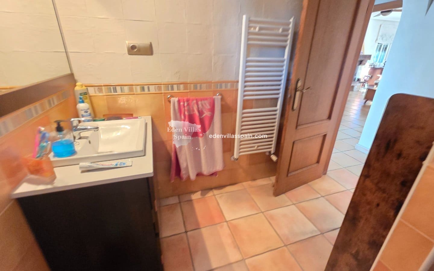 4 slaapkamer Finca/Landhuis te koop in Catral met zwembad garage - € 389.000 (Ref: 9335564)