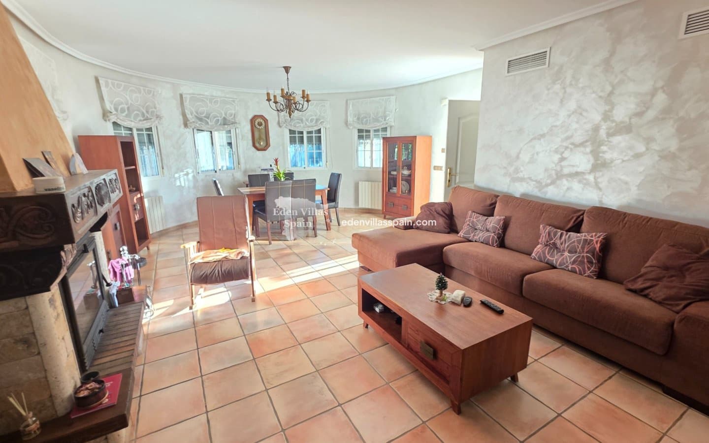 4 slaapkamer Villa te koop in Alicante stad met zwembad - € 389.000 (Ref: 9335566)