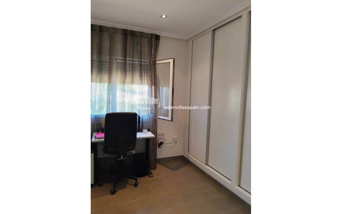 3 bedroom Villa for sale in La Marina with pool - € 425,000 (Ref: 9357814)