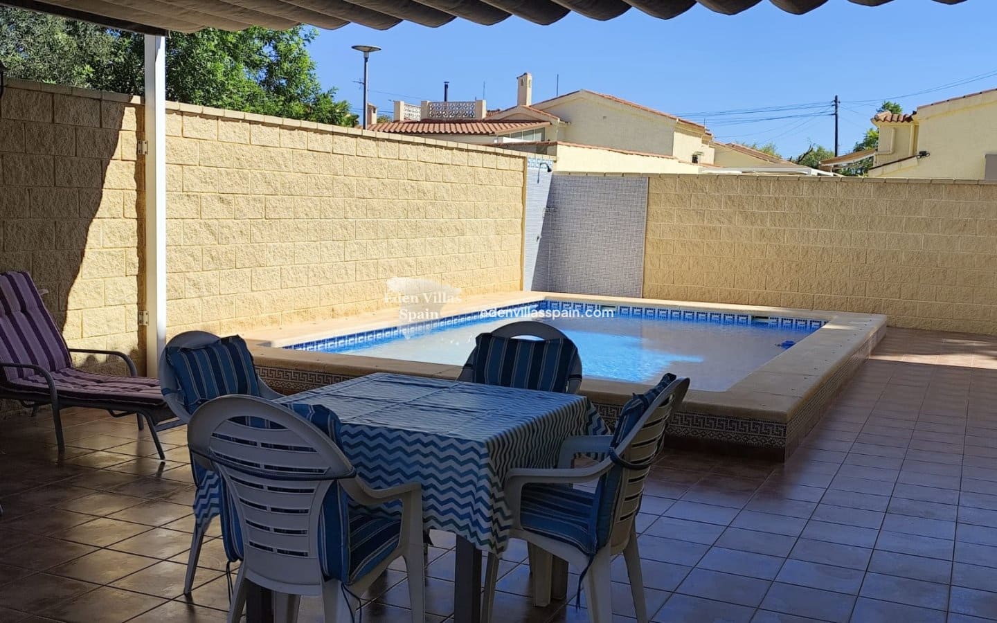 3 bedroom Villa for sale in La Marina with pool - € 425,000 (Ref: 9357814)