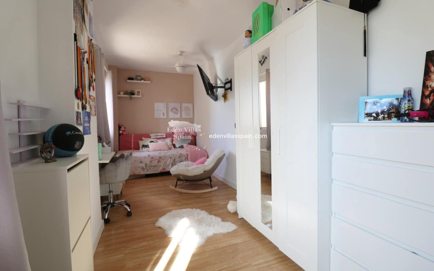 4 quarto Bungalow para venda em Santa Pola com piscina - 349 000 € (Ref: 9362988)