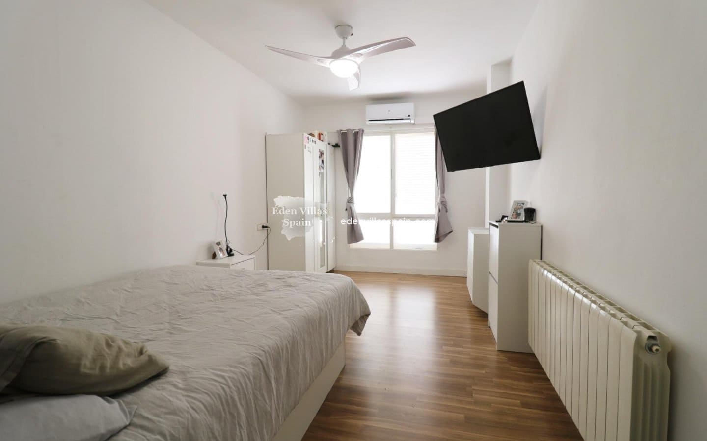 4 quarto Bungalow para venda em Santa Pola com piscina - 349 000 € (Ref: 9362988)