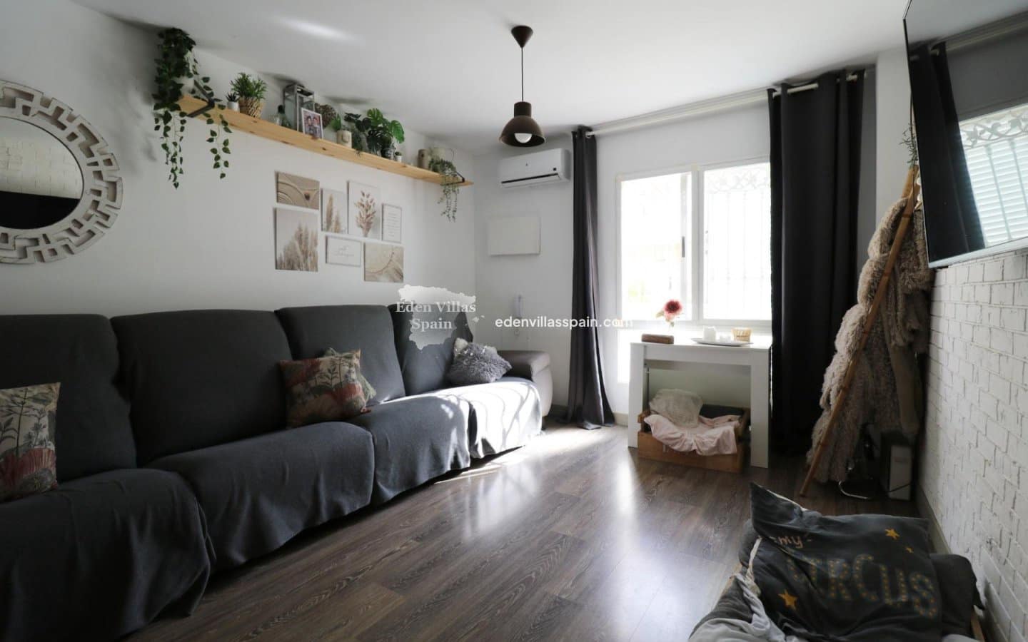 4 quarto Bungalow para venda em Santa Pola com piscina - 349 000 € (Ref: 9362988)