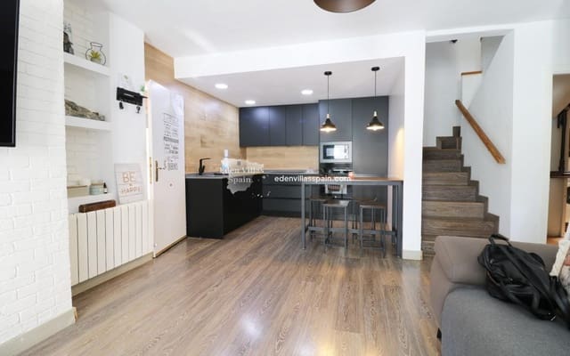 4 quarto Bungalow para venda em Santa Pola com piscina - 349 000 € (Ref: 9362988)