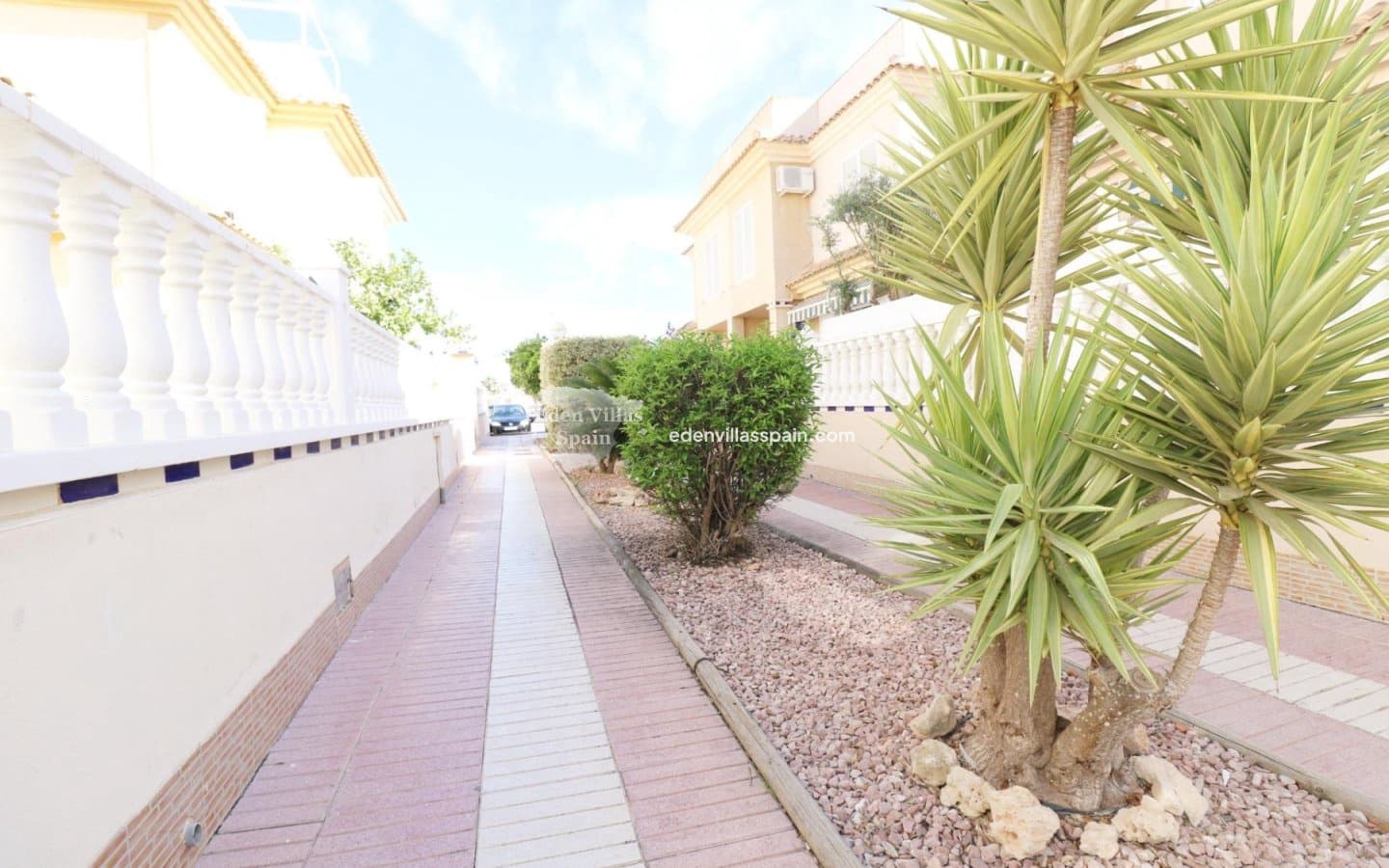 4 quarto Bungalow para venda em Santa Pola com piscina - 349 000 € (Ref: 9362988)