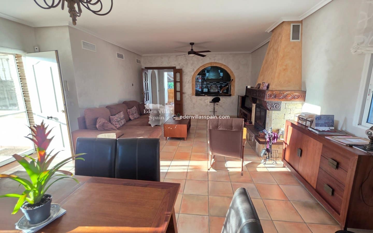 4 soverom Villa til salgs i Catral med svømmebasseng garasje - € 389 000 (Ref: 9378433)