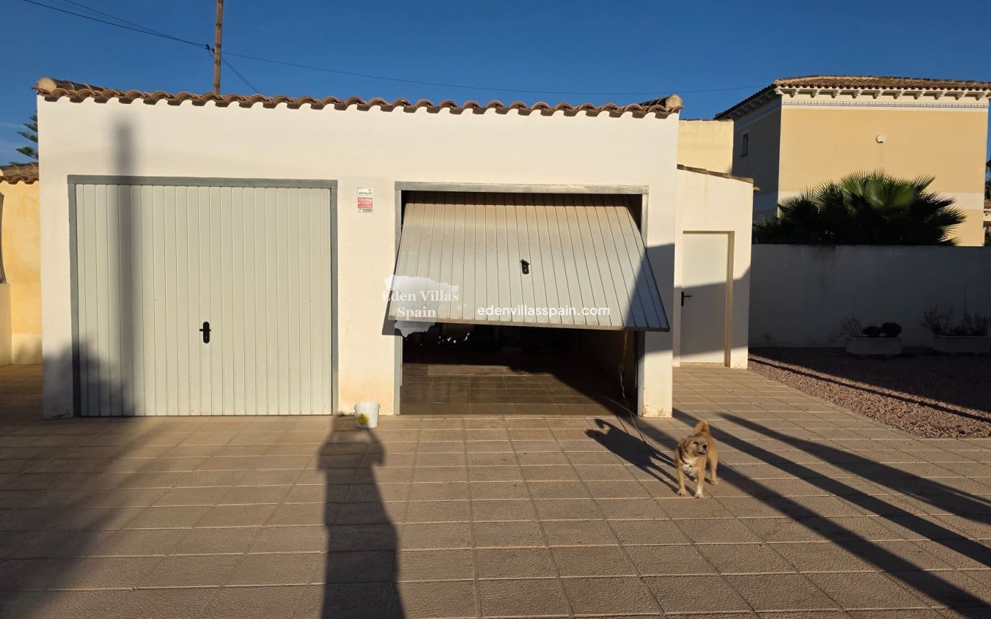 4 slaapkamer Villa te koop in Alicante stad met zwembad garage - € 389.000 (Ref: 9378434)