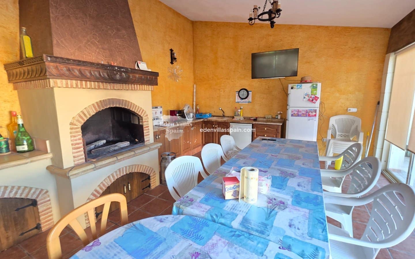 4 slaapkamer Villa te koop in Alicante stad met zwembad garage - € 389.000 (Ref: 9378434)