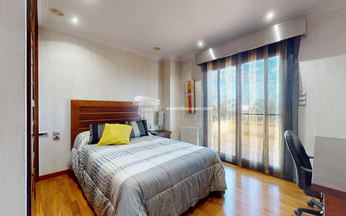 8 slaapkamer Villa te koop in Elche / Elx met zwembad - € 1.200.000 (Ref: 9400113)