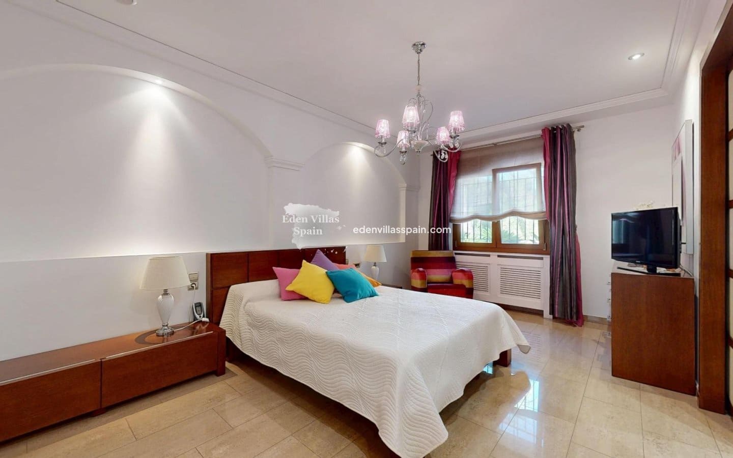 8 slaapkamer Villa te koop in Elche / Elx met zwembad - € 1.200.000 (Ref: 9400113)