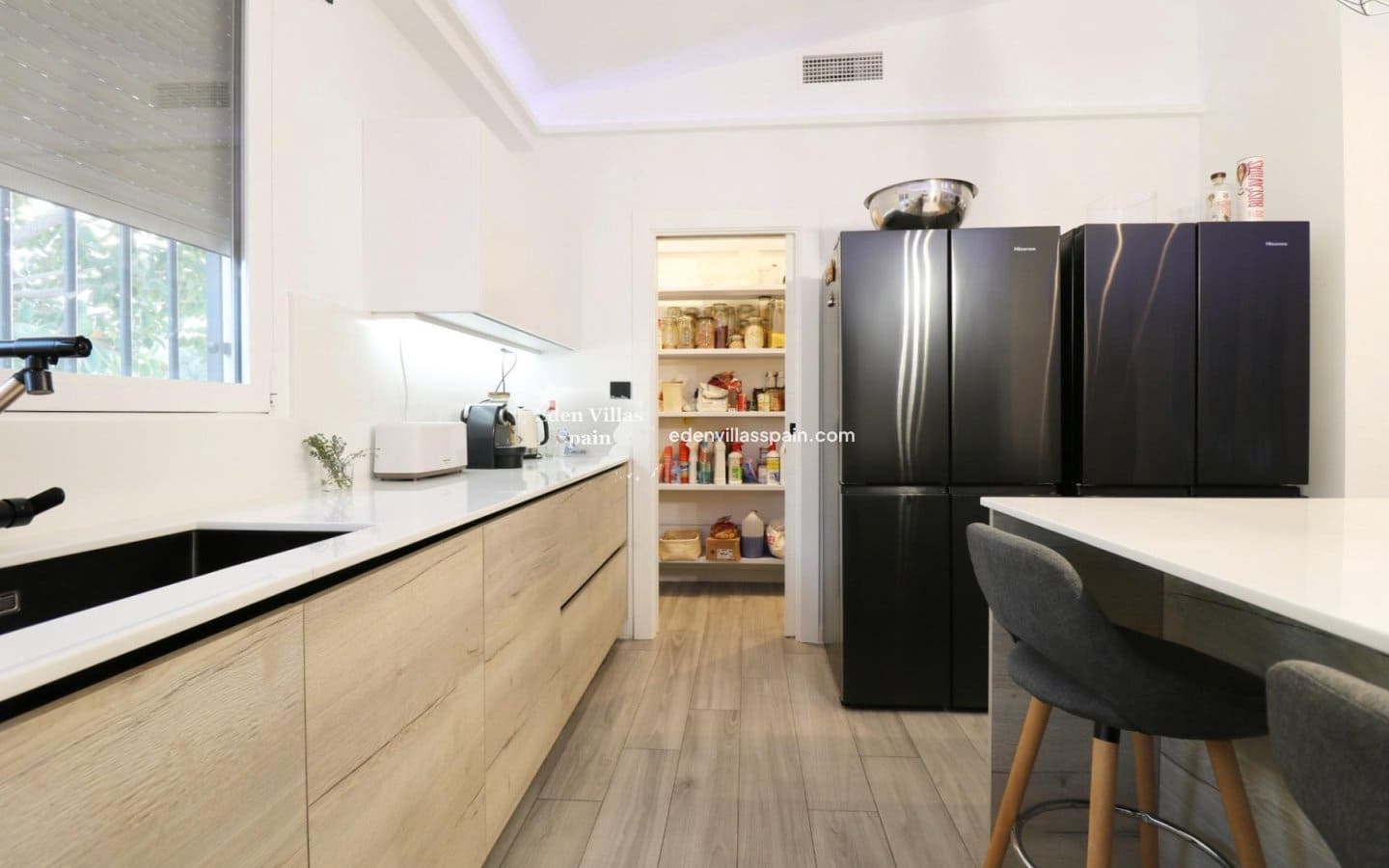 4 slaapkamer Finca/Landhuis te koop in Elche / Elx met zwembad - € 590.000 (Ref: 9404425)