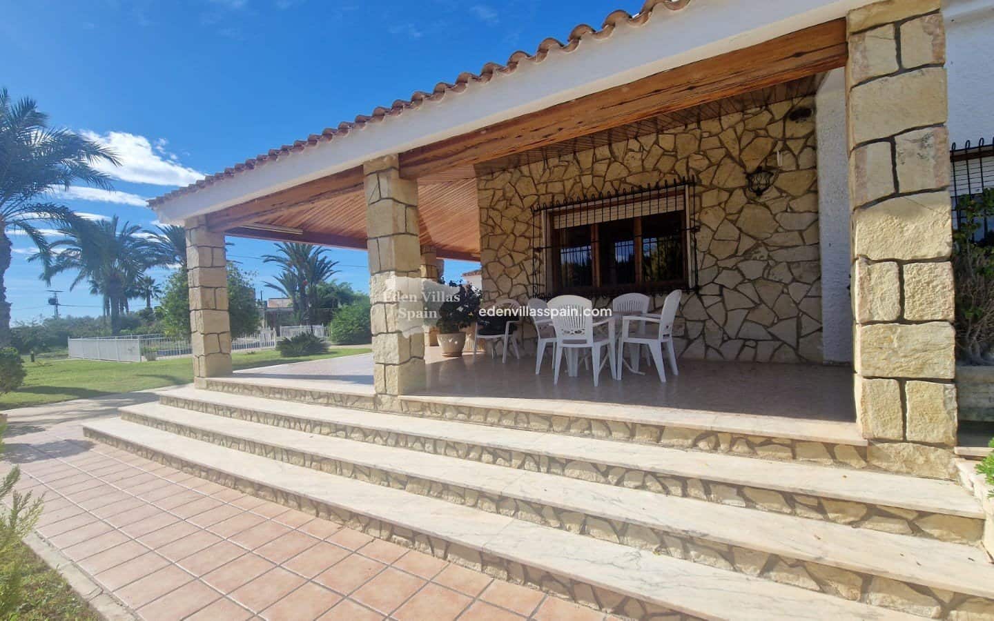 4 slaapkamer Finca/Landhuis te koop in Elche / Elx met zwembad - € 549.000 (Ref: 9410058)