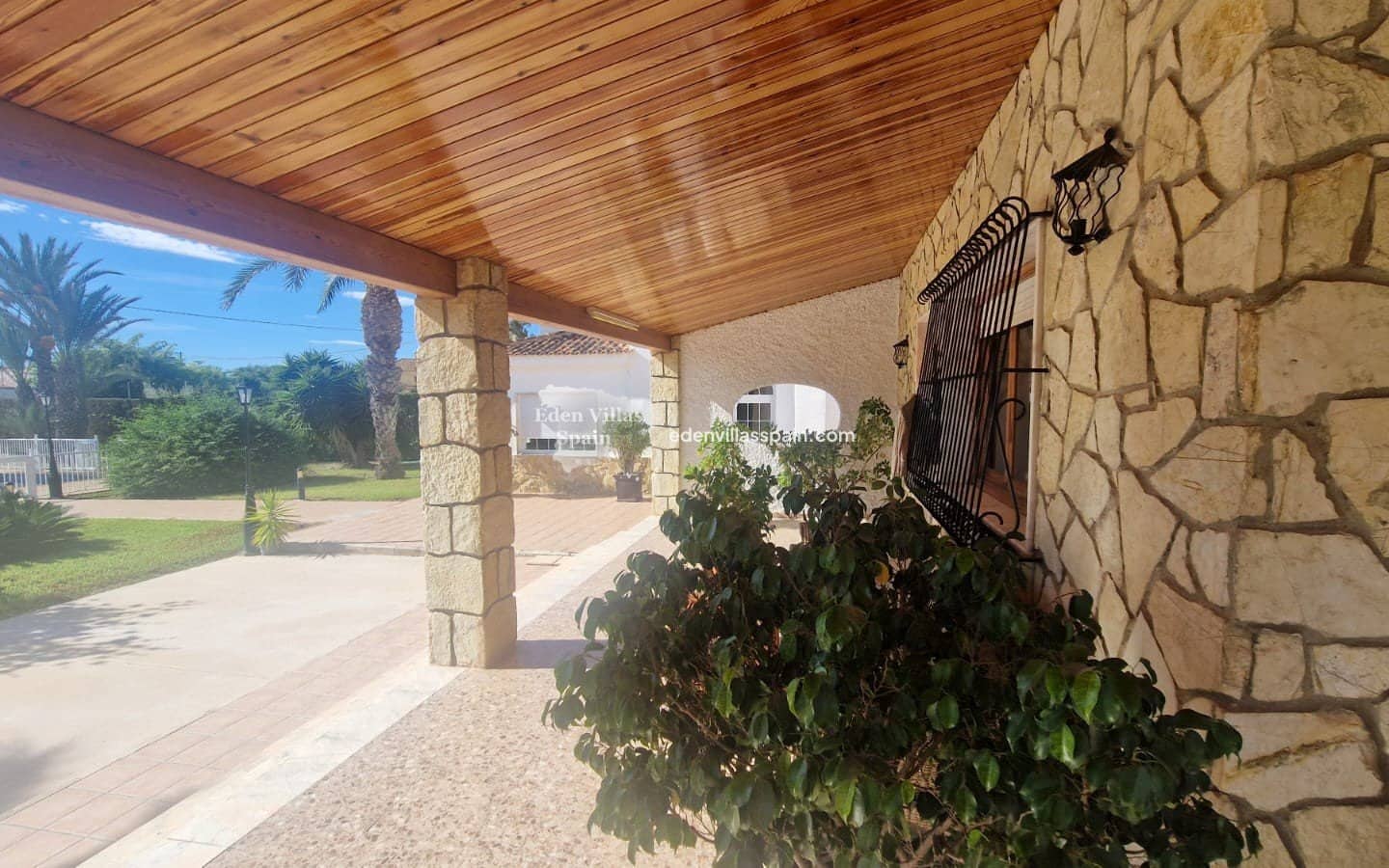 4 slaapkamer Finca/Landhuis te koop in Elche / Elx met zwembad - € 549.000 (Ref: 9410058)