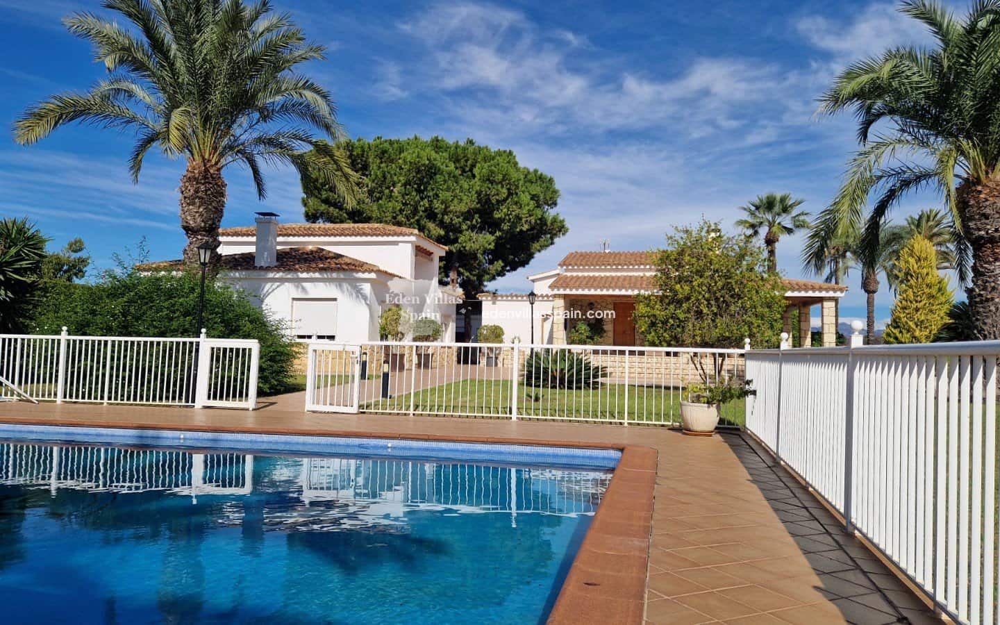 4 slaapkamer Finca/Landhuis te koop in Elche / Elx met zwembad - € 549.000 (Ref: 9410058)