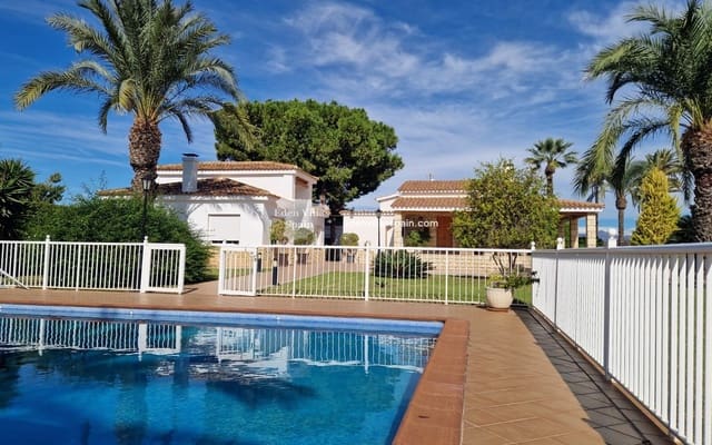 4 slaapkamer Finca/Landhuis te koop in Elche / Elx met zwembad - € 549.000 (Ref: 9410058)